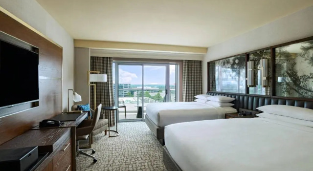 Четырёхместный номер Standard The Woodlands Waterway Marriott Hotel and Convention Center