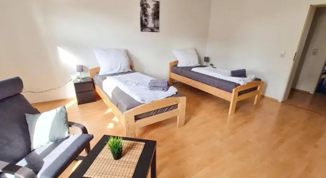 Cozy 2 room flat with WLAN, Prenota Appartamento Hotel a Garz con parcheggio, Parcheggio