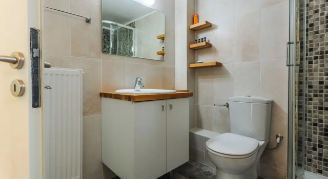 Апартаменты с 3 комнатами Upscale Modern Escape in the Historic Center