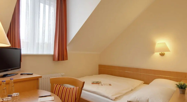 Трёхместный номер Comfort Hotel Kriemhild am Hirschgarten