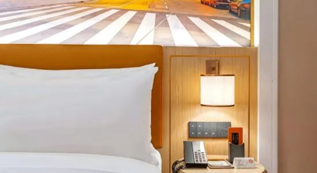 Люкс Vienna Hotel（ Dong'an High-speed Railway Station County Government Branch）