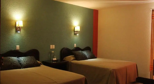 Standardowy czteroosobowy pokój Hotel Aurora