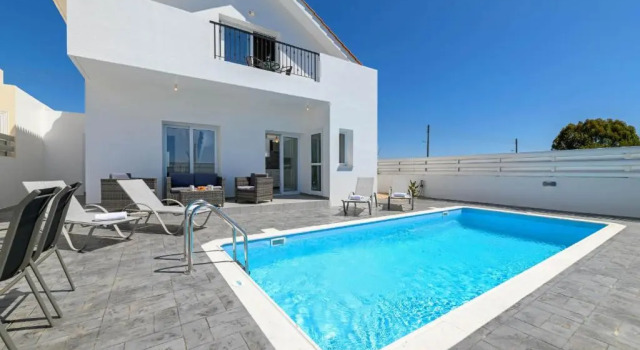 Villa Olivia, Reservar Vila Hotéis de 3 estrelas em Xylofagou, 3*