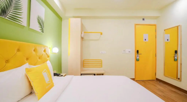 Номер Superior Bloom Hotel - Medicity Gurugram