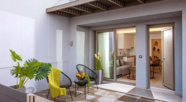 Апартаменты Festos Palace by Luxury Living Apartments