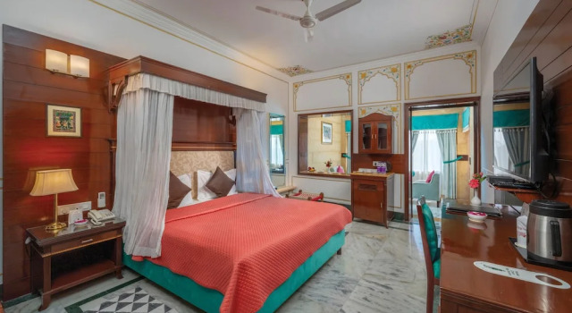 Полулюкс Rang Mahal Jaisalmer