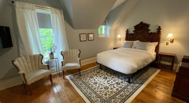 Двухместный номер Standard Manoir Sweetsburg