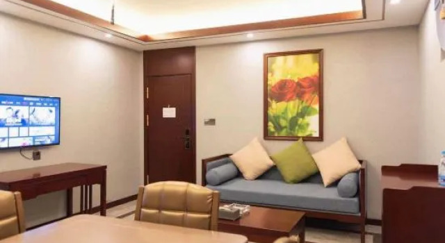 Tonghui Garden Hotel, Prenota Hotel Wenshan Yunnan