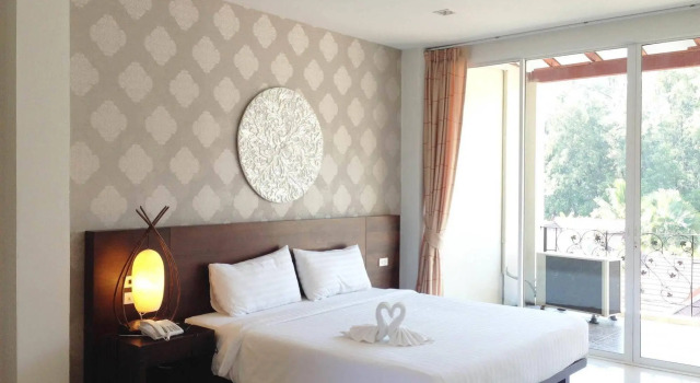 L'esprit de Naiyang Beach Resort