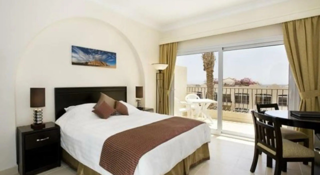 Royal Naama Bay Resort