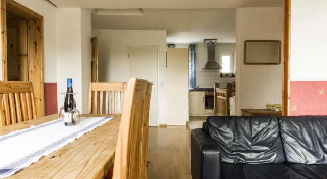 Ferienwohnung Casa Casimir mit Elbblick, Balkon und großen Garten, Prenota Hotel Hotel a Sassonia con parcheggio, Parcheggio