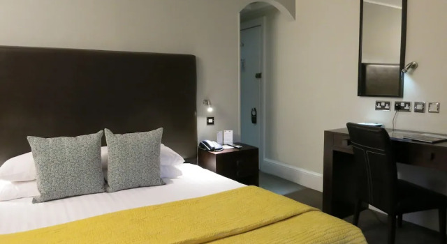 The Studley Hotel, Забронировать Отель Бизнес-отели Англии, 4* 5*