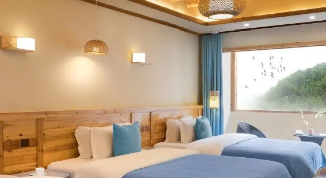 Люкс Deluxe One see one mountain Shangpi Homestay (Xijiang Qianhu Miao Village Observation Platform Store)