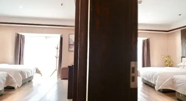 Jiwenhua Theme Hotel, Varaa Hotelli Tongren Guizhou
