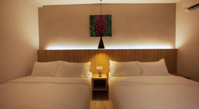 Семейный номер Deluxe The Marion Hotel Pelangi Branch