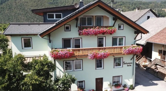 Salvesenheim, Prenota Hotel Hotel a Tirolo con parcheggio, Parcheggio