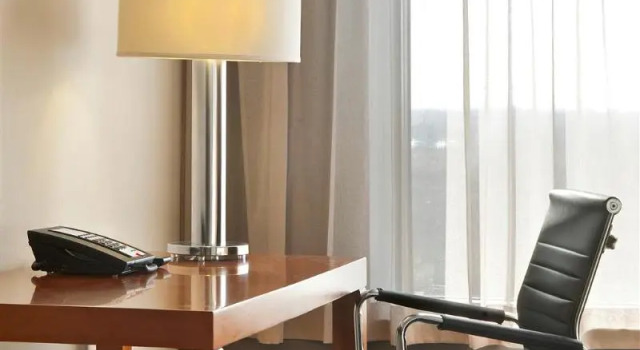 Четырёхместный номер Standard Novotel Toronto Vaughan Centre