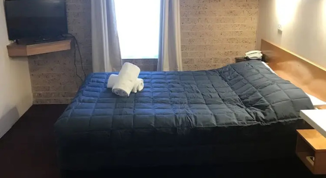 Семейный люкс с 2 комнатами Cedar Lodge Motel