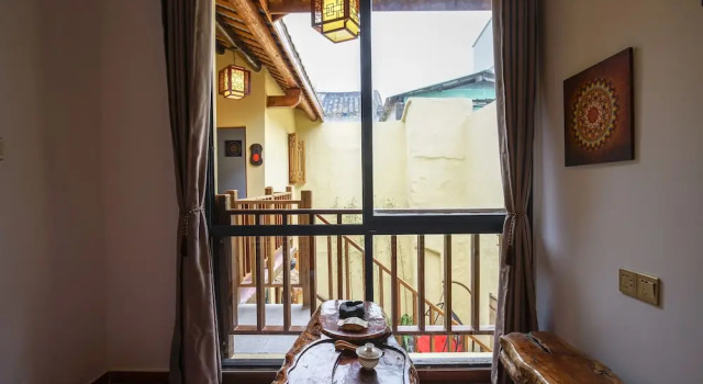 Двухместный номер Standard с балконом Chaozhou Hello Inn