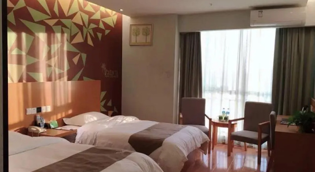 Люкс Business Vatica Jieshou City New Passenger Transport Center Hotel