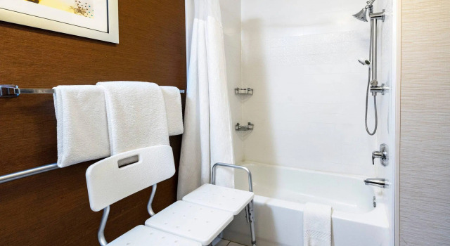Двухместный номер Standard Fairfield Inn by Marriott Battle Creek