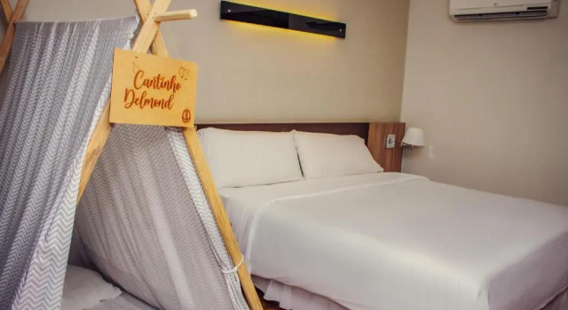 Номер Deluxe Delmond Hotel