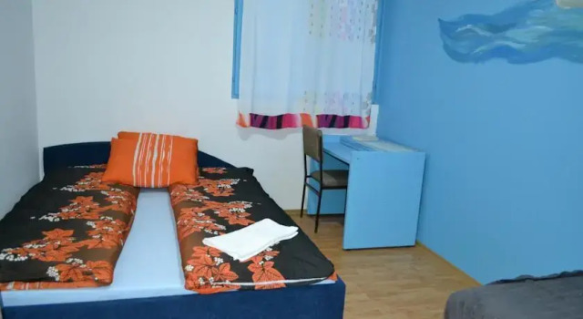 Hostel Jedro, Buchen Sie Hostel Zemun 