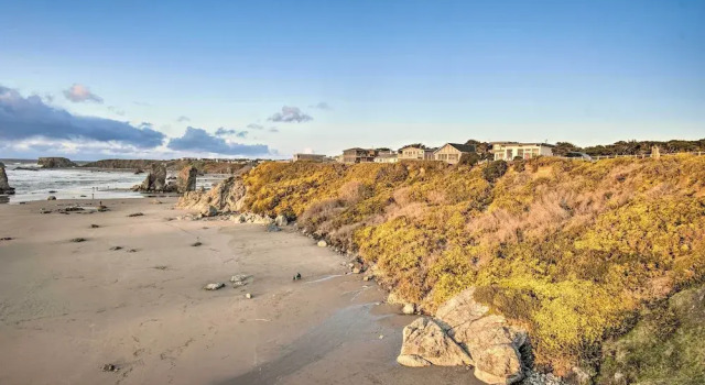 Spacious Bandon Getaway - 2 Blocks to Ocean!, Varaa Lomakoti Bandon Oregon Coast