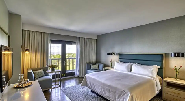 Номер Deluxe с балконом Hotel Effie Sandestin, Autograph Collection