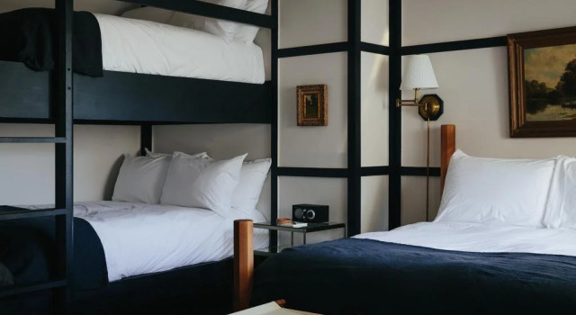 Brentwood Hotel, Забронировать Отель Саратога-Спрингс штат Нью-Йорк, рядом с Saratoga Springs Visitor's Center