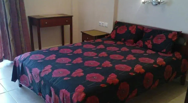 Marie Claire Studios, Book Hotel Olymbiaki Akti 