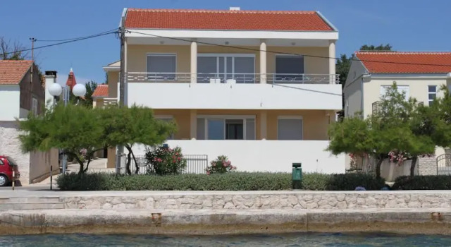 Apartments Emily, Забронировать Апартаменты/квартира Задар Задарская жупания, рядом с Пляж Дикло