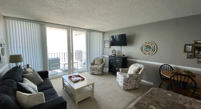 Royal Garden Resort 1205 2 Bedroom Condo by RedAwning