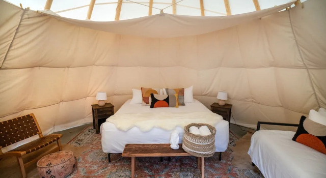 Тент с видом на горы Dreamcatcher Tipi Hotel
