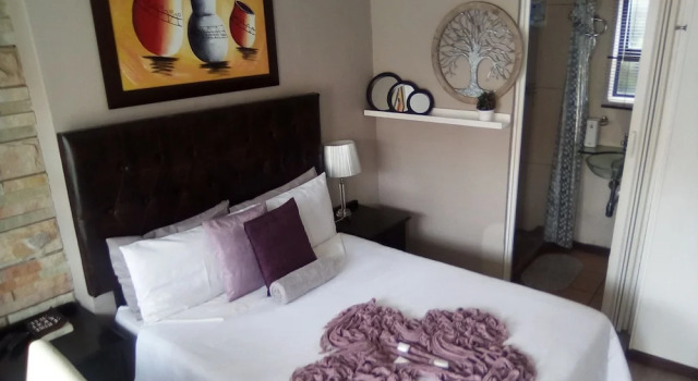 Unathi Guest Lodge