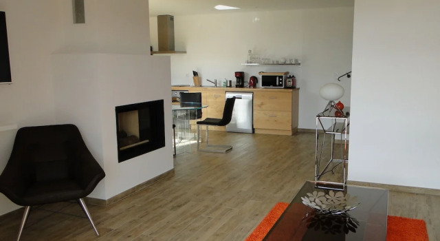 Balkonlu Standart dubleks oda Suites in Erbalunga