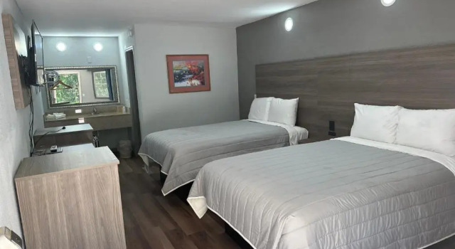 Двухместный номер Standard Budget Inn Express