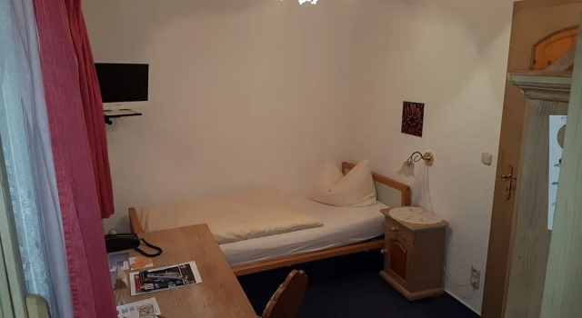 Land-gut-Hotel Zur Lochmühle, Book Hotel Hotels in Garz with a Pool, Swimming Pool