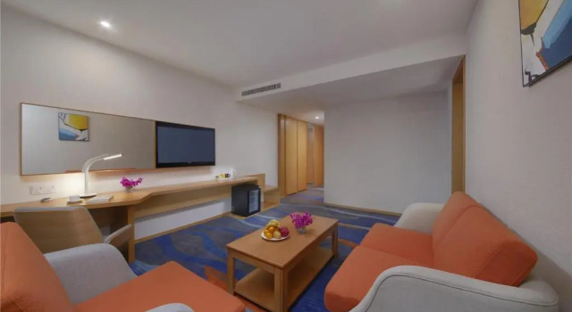 Люкс Holiday Inn Express Zhengzhou Zhengdong by IHG