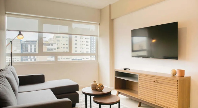 Striking 1BR in Miraflores, Boek Appartement Miraflores 