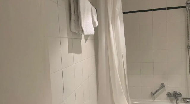 Полулюкс Hotel Bitterfelder Hof