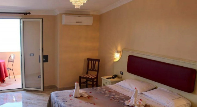Hotel Terrazzo Sul Mare, Book Hotel Tropea Calabria