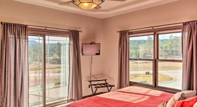 Коттедж Sturgis Vacation Rental w/ Hot Tub & Game Room!