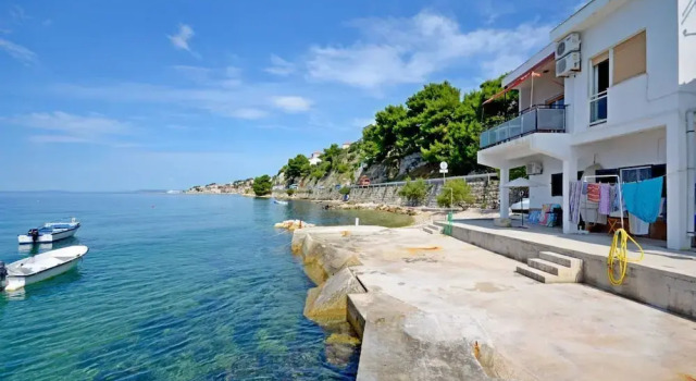 Apartment Gajine, Rezerwuj Apartament Dugi Rat Split Region