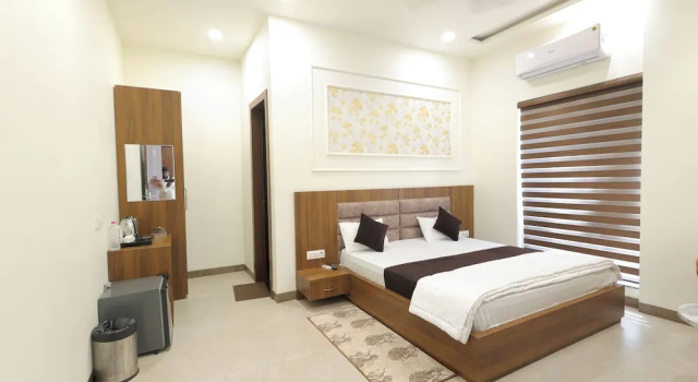 Номер Deluxe Hotel Shrinath Palace