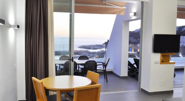 Апартаменты с 2 комнатами Holiday Club Puerto Calma