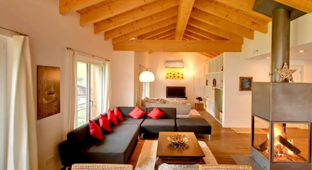 Apartment Windward