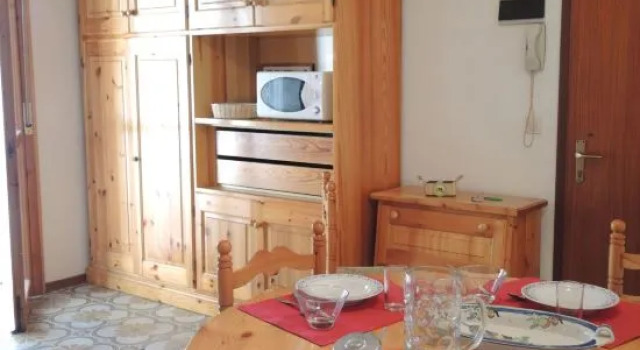 Апартаменты Spacious Flat With Common Pools and Kids'play Area