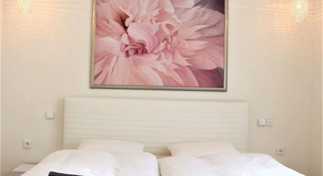 Flowers apartments, Забронировать Апартаменты/квартира Апартаменты Праги, рядом с Театр Svanda, Апартаменты/квартира