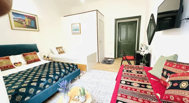 Caserina Lux Roma